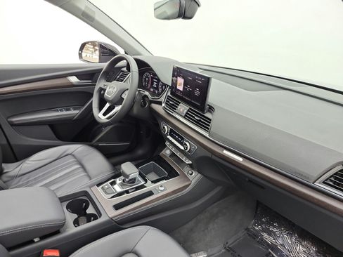 Used 2023 Audi Q5 2.0T Premium Plus w/ Premium Plus Package AWD/4WD image 30