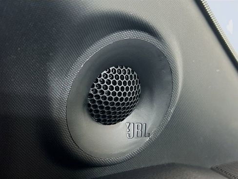 New 2026 Toyota Sienna Platinum AWD/4WD image 17