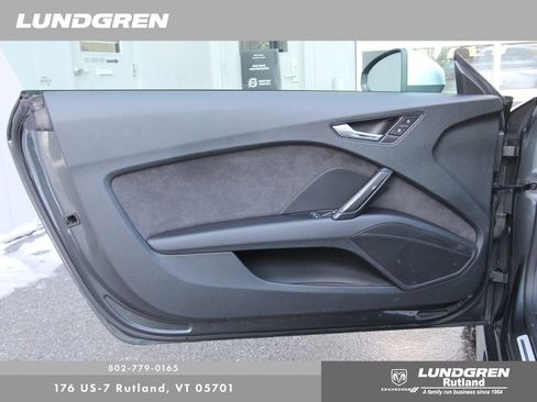 Used 2018 Audi TT RS image 13