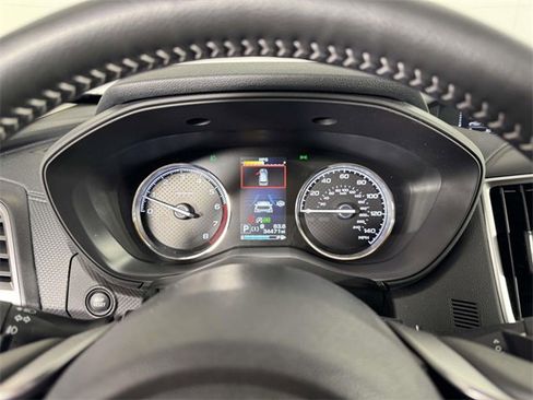 Used 2022 Subaru Forester Touring image 3