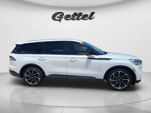 Used 2020 Lincoln Aviator Reserve w/ Equipment Group 202A AWD/4WD image 4