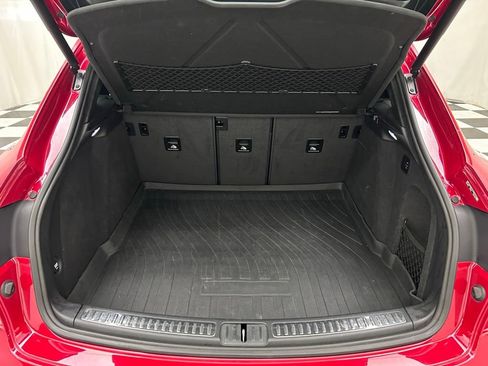 Used 2018 Porsche Macan GTS w/ Premium Package Plus AWD/4WD image 9