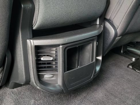 Used 2025 RAM 1500 Big Horn AWD/4WD image 23