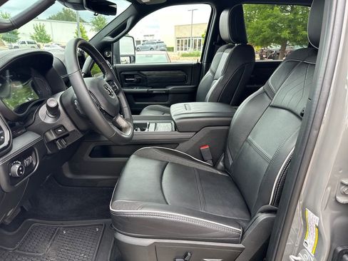 Used 2026 RAM 2500 Limited AWD/4WD image 20
