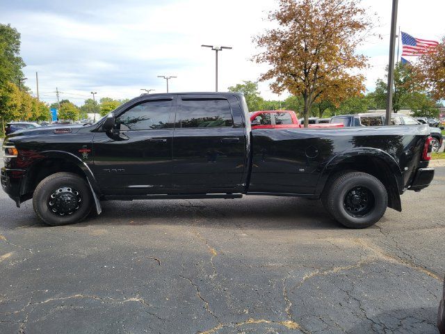 Used 2021 RAM 3500 Laramie AWD/4WD image 6