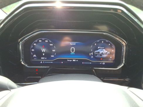 Certified 2025 Chevrolet Silverado 1500 LT Trail Boss w/ Convenience Package II AWD/4WD image 31