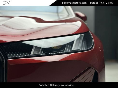 Used 2026 BMW iX xDrive60 image 12