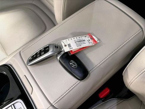 Used 2024 Hyundai Tucson Limited AWD/4WD image 30