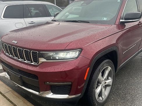 Used 2021 Jeep Grand Cherokee L Limited image 2