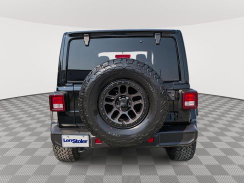 Used 2022 Jeep Wrangler Unlimited Sport AWD/4WD image 4