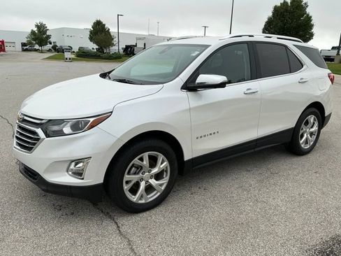 Used 2021 Chevrolet Equinox Premier AWD/4WD image 3