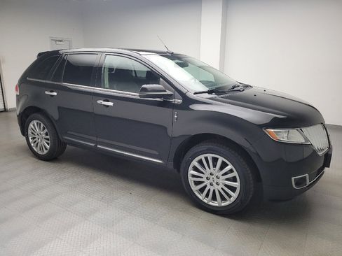 Used 2015 Lincoln MKX AWD w/ Equipment Group 102A image 11
