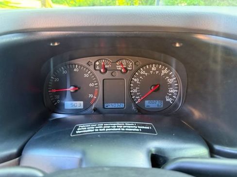 Used 2003 Volkswagen Eurovan MV FWD image 14