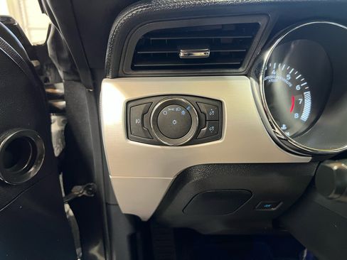 Used 2016 Ford Mustang GT Premium image 13