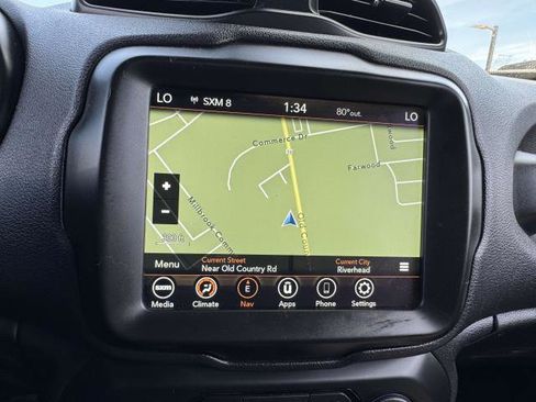 Used 2021 Jeep Renegade Latitude image 9