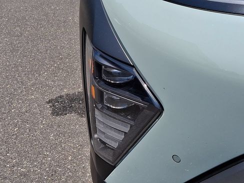 Used 2024 Hyundai Kona Limited AWD/4WD image 9