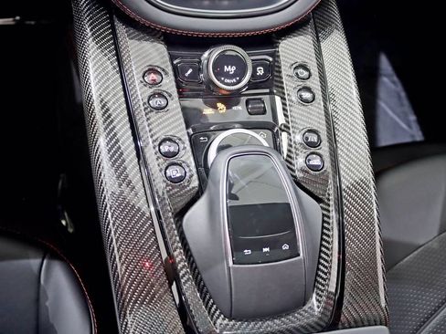 Used 2024 Aston Martin DBX 707 AWD/4WD image 32