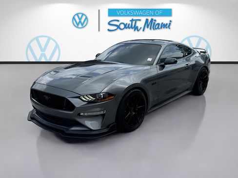 Used 2023 Ford Mustang GT Premium w/ GT Performance Package RWD image 3