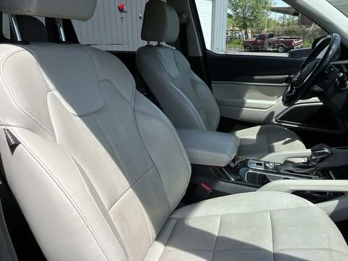 Used 2022 Kia Telluride EX FWD image 27