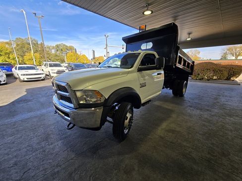 Used 2015 RAM 4500 Tradesman w/ Power & Remote Entry Group image 7