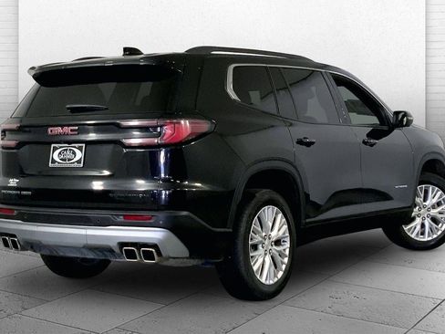 Used 2024 GMC Acadia Elevation image 13