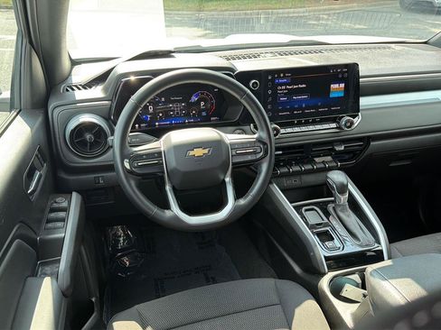 Used 2024 Chevrolet Colorado LT w/ LT Convenience Package RWD image 18