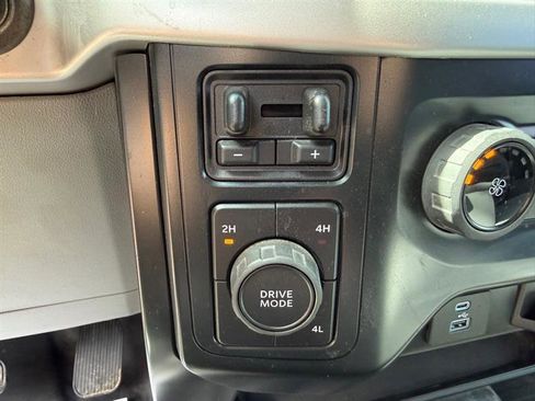 Used 2022 Ford F150 XL w/ Equipment Group 101A High AWD/4WD image 10