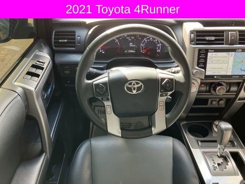 Used 2021 Toyota 4Runner SR5 Premium image 25