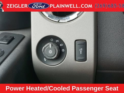 Used 2016 Ford F250 Lariat w/ Chrome Package AWD/4WD image 30