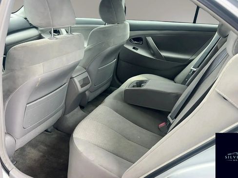 Used 2007 Toyota Camry LE image 27