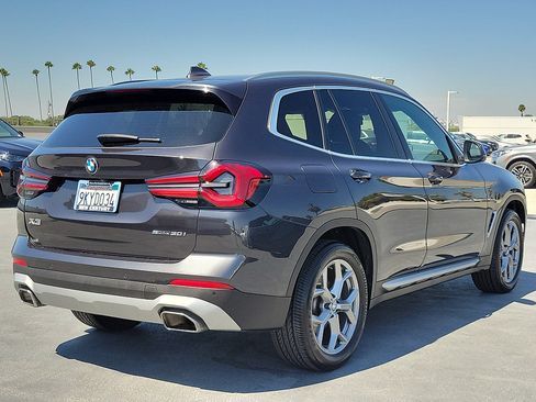 Used 2024 BMW X3 sDrive30i w/ Convenience Package RWD image 3