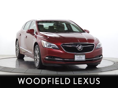 Used 2018 Buick LaCrosse Essence w/ Sun and Shade Package FWD image 1