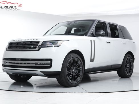 Used 2024 Land Rover Range Rover SE AWD/4WD image 1