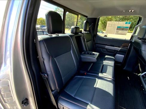 Used 2021 Ford F150 Lariat image 16