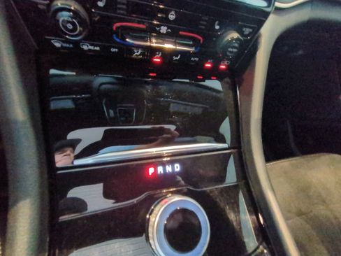 Used 2023 Jeep Grand Cherokee L Laredo AWD/4WD image 18