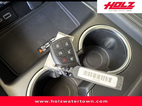 Certified 2024 GMC Yukon AT4 w/ AT4 Premium Package AWD/4WD image 34