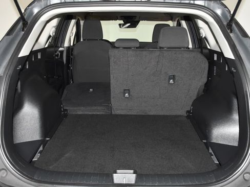 Used 2026 Kia Sportage LX FWD image 29