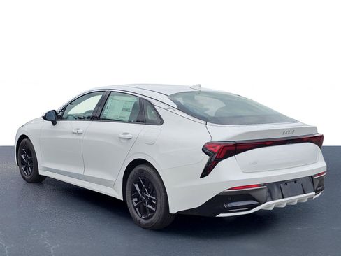 Used 2025 Kia K5 LXS FWD image 11