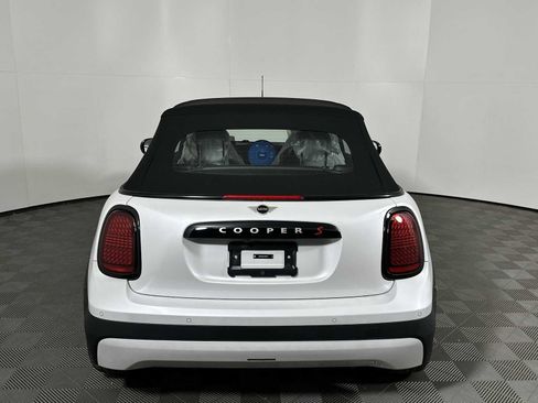 New 2026 MINI Cooper S image 2