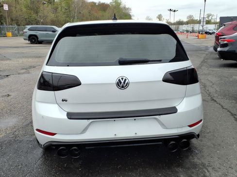 Used 2019 Volkswagen Golf R 4-Door image 5