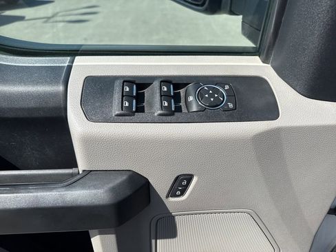 Used 2020 Ford F450 XL w/ Power Equipment Group image 23