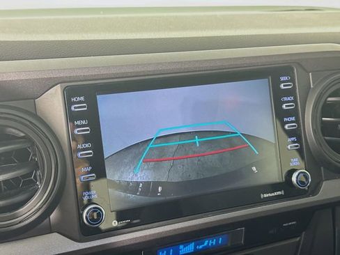 Used 2023 Toyota Tacoma TRD Off-Road image 17