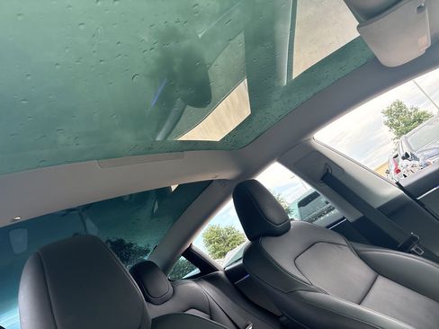Used 2024 Tesla Model 3 Standard Range RWD image 15