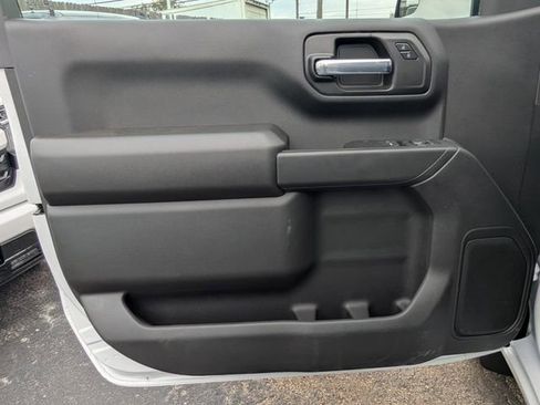 New 2026 Chevrolet Silverado 1500 W/T image 8