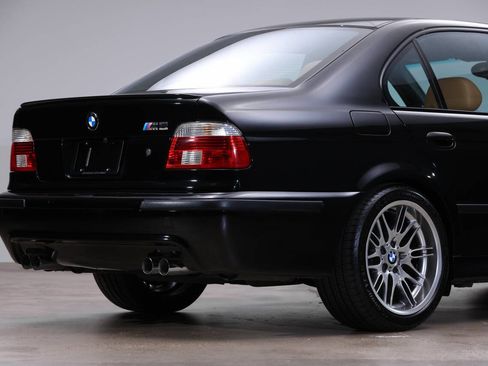Used 2003 BMW M5 image 25
