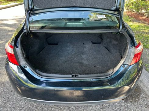 Used 2017 Toyota Corolla LE w/ LE Premium Package FWD image 11