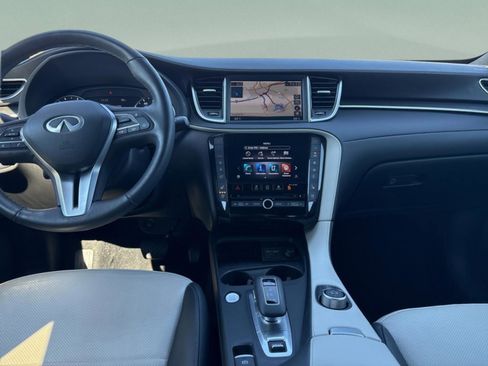 Used 2025 INFINITI QX55 Essential image 14