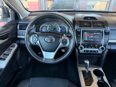 Used 2012 Toyota Camry SE image 29