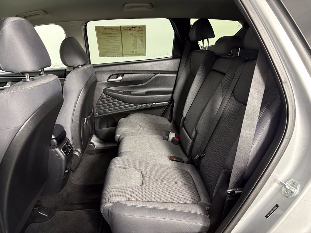 Used 2022 Hyundai Santa Fe SE AWD/4WD image 15