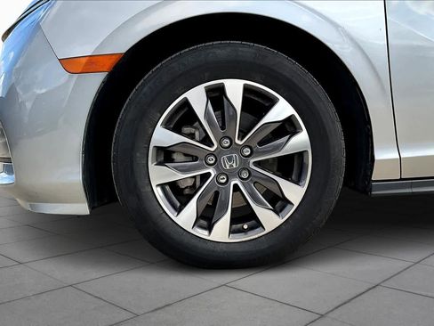 Used 2023 Honda Odyssey EX-L image 9